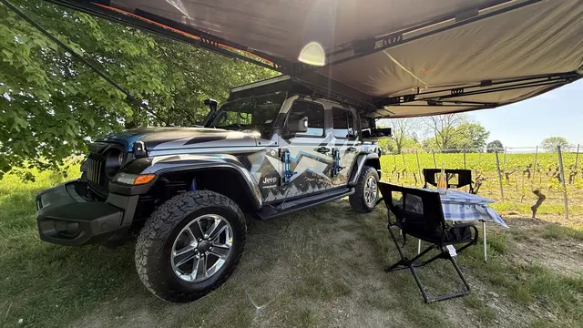 Jeep Wrangler – Covering — Covering, Genève